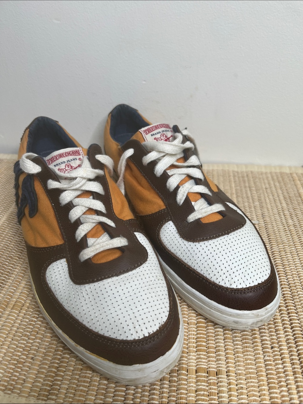 True Religion Sneakers Ace Low Canvas Lace Up Size 10.5
